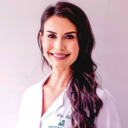 Foto da Dra. Fabia Basso