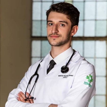 Foto do Dr. Gabriel Guarda Munari